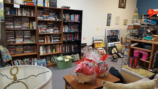 Thrift Store «Dog Junkies Thrift Store», reviews and photos, 4611 N Rancho Dr, Las Vegas, NV 89130, USA