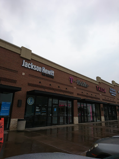 T-Mobile, 2645 Arapaho Rd #137, Garland, TX 75044, USA, 