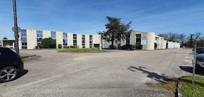 SCHADES à Le Haillan