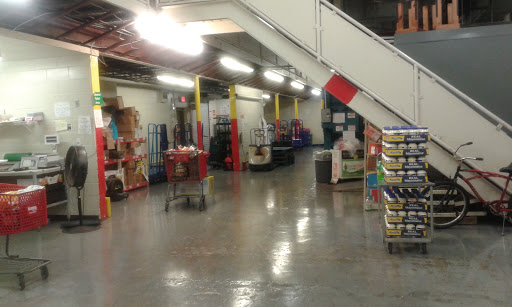 Grocery Store «Save-A-Lot», reviews and photos, 12860 US-301 #5, Dade City, FL 33525, USA