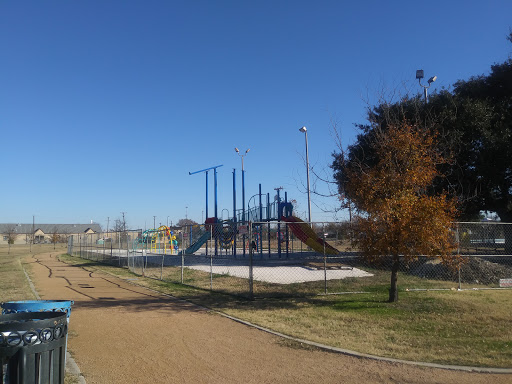 Park «Flores Park», reviews and photos, 803 W Southcross Blvd, San Antonio, TX 78211, USA