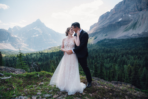 Bridal Shop «Garnish Boutique», reviews and photos, 1515 Labelle Ave #3, Towson, MD 21204, USA