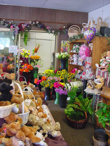 Main Street Florist - Adams Flowers