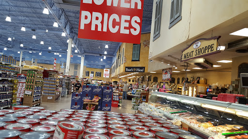 Grocery Store «Butera Market», reviews and photos, 2070 N Rand Rd, Palatine, IL 60074, USA