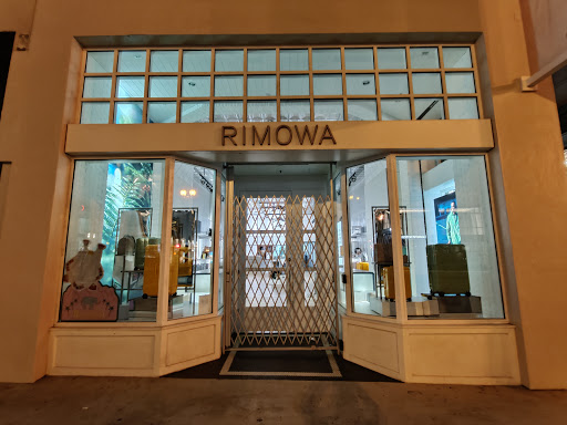 RIMOWA