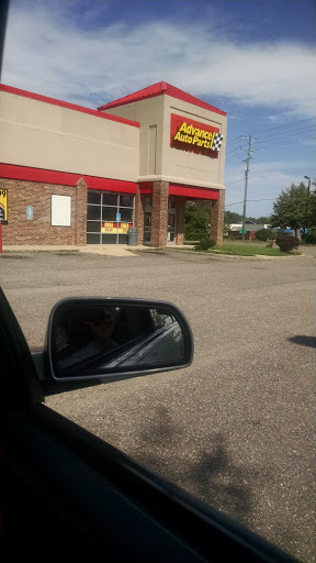 Auto Parts Store «Advance Auto Parts», reviews and photos, 2447 George Washington Memorial Hwy, Hayes, VA 23072, USA
