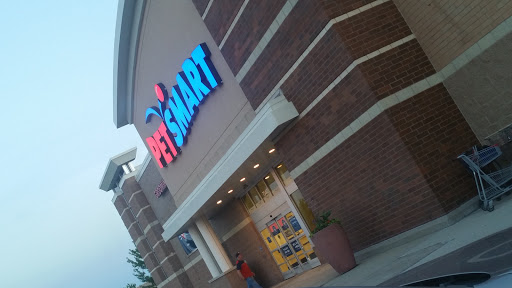 Pet Supply Store «PetSmart», reviews and photos, 7340 W 191st St, Tinley Park, IL 60487, USA
