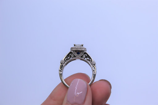 Pawn Shop «Bayou Pawn & Jewelry 3», reviews and photos, 9522 Main St, Zachary, LA 70791, USA