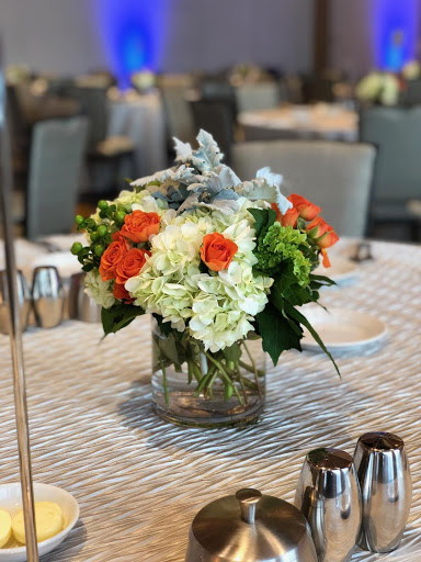 Florist «Twin Towers Florist *FLOWERS*», reviews and photos, 1000 Wilson Blvd m735, Arlington, VA 22209, USA