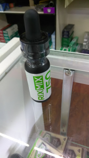 Tobacco Shop «Tobacco &more smoke & vape shop», reviews and photos, 11924 Seminole Blvd, Largo, FL 33778, USA