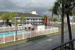 Motel 6 New Port Richey, FL image