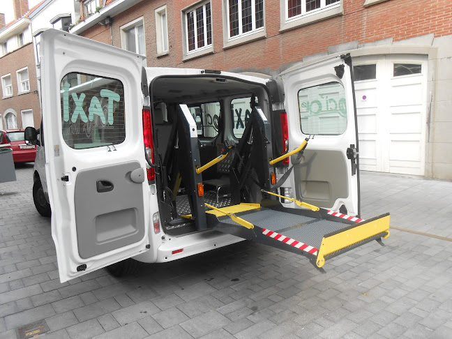 Beoordelingen van Taxi Social de Tournai in Moeskroen - Taxibedrijf