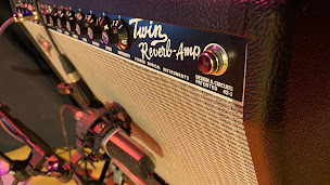 Photo n°12 de VDS / Languedoc Backline & Pianos - Location de matériel de musique pour vos événements à Sauvian ()