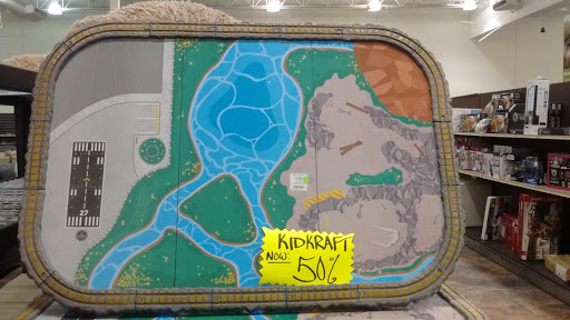 Home Goods Store «ReMART», reviews and photos, 1011 N Tustin Ave, Anaheim, CA 92807, USA