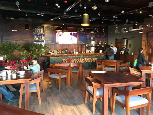 La Descendencia Restaurant Bar