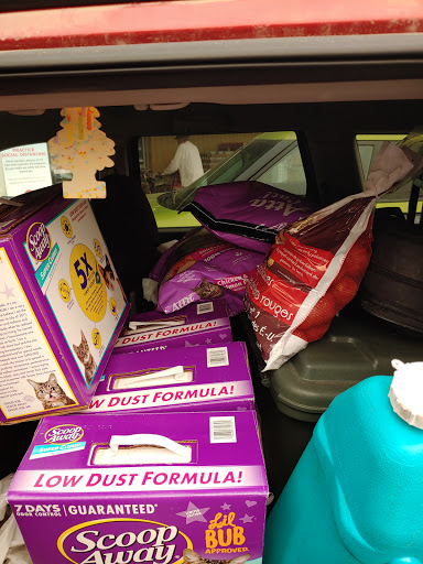 Grocery Store «Grocery Outlet Bargain Market», reviews and photos, 1815 W Ida St, Stayton, OR 97383, USA