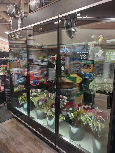 Grocery Store «Kroger», reviews and photos, 2821 Hicks Rd, North Chesterfield, VA 23235, USA