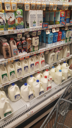 Health Food Store «Sprouts Farmers Market», reviews and photos, 7477 N Blackstone Ave, Fresno, CA 93720, USA