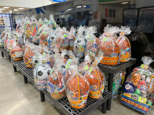 Department Store «Walmart Supercenter», reviews and photos, 301 Leonardwood Dr, Frankfort, KY 40601, USA