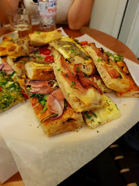 Pain plat du Pizzeria Mamma Roma Oberkampf à Paris - n°6