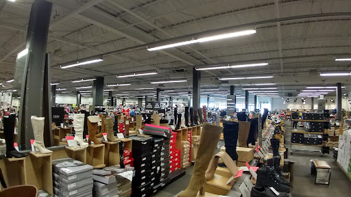 Shoe Store «DSW Designer Shoe Warehouse», reviews and photos, 8236 MN-7, St Louis Park, MN 55426, USA