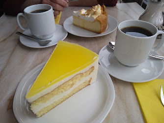 Cafe am Nibelungenplatz