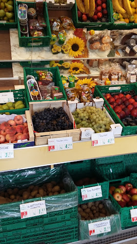 Rezensionen über Lebensmittelgeschäft üse Dorfmärit in Bulle - Supermarkt