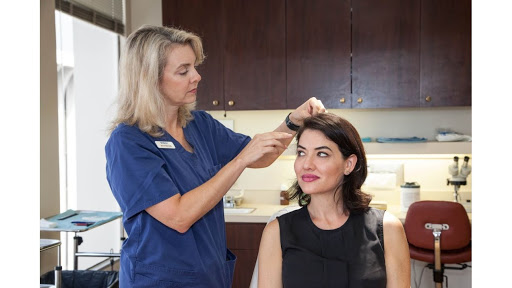 Hair Transplantation Clinic «Bosley Medical - Kansas City», reviews and photos, 460 Nichols Rd #350, Kansas City, MO 64112, USA