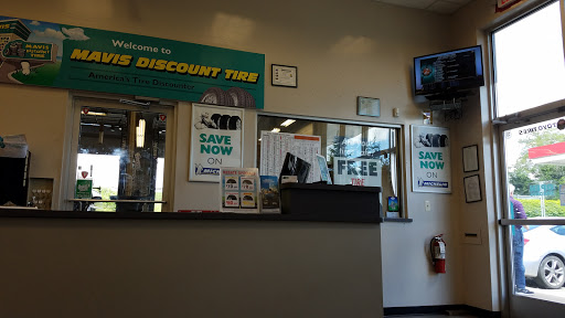 Tire Shop «Mavis Discount Tire», reviews and photos, 429 County Rd 513, Califon, NJ 07830, USA