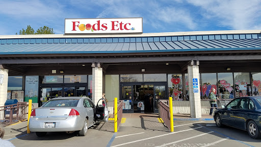 Foods Etc.-IGA, 15290 Lakeshore Dr, Clearlake, CA 95422, USA, 