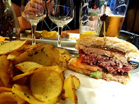 Hamburger du Restaurant français Le Relais Gascon montmartre paris18e - n°8