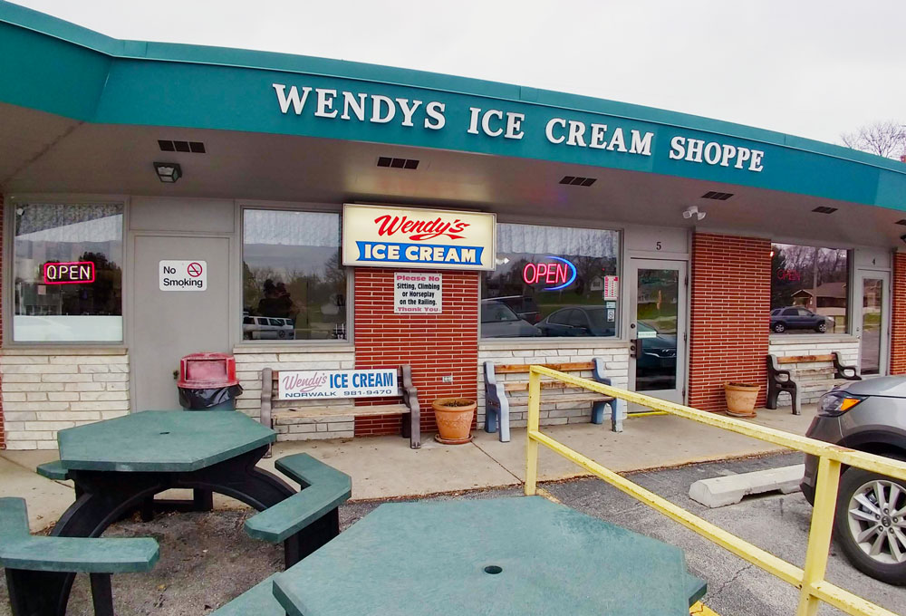 Wendy's Ice Cream Shop 50211