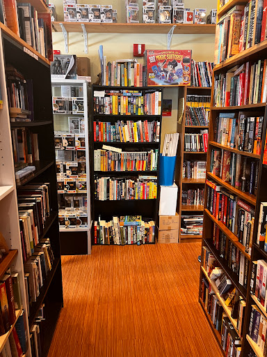 Book Store «Barrel of Books and Games», reviews and photos, 128 W 4th Ave, Mt Dora, FL 32757, USA