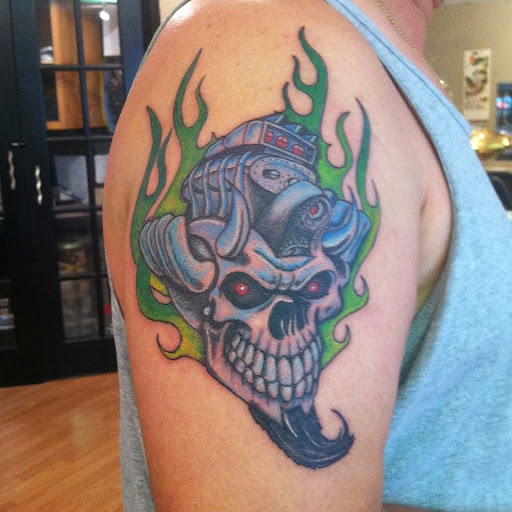 Tattoo Shop «Paradise Tattoo», reviews and photos, 2801 Estero Blvd, Fort Myers Beach, FL 33931, USA