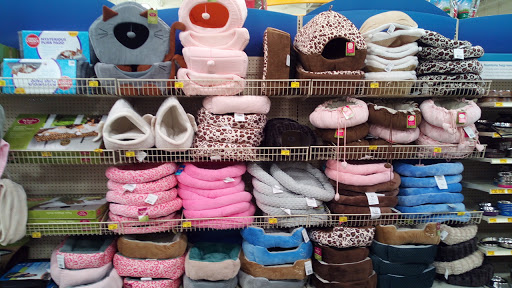 Pet Supply Store «PetSmart», reviews and photos, 73 RHL Blvd, South Charleston, WV 25309, USA