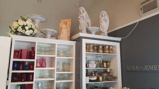 Florist «Blossoms On Main», reviews and photos, 245 N Main St, Milford, MI 48381, USA