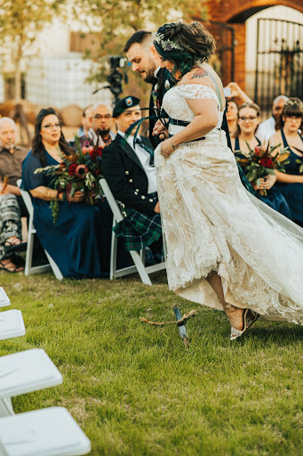 Bridal Shop «The Bridal Suite», reviews and photos, 1340 E 9 Mile Rd, Pensacola, FL 32514, USA