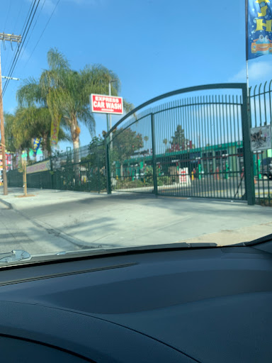 Self Service Car Wash «Green Forest Car Wash», reviews and photos, 951 W Florence Ave, Los Angeles, CA 90044, USA