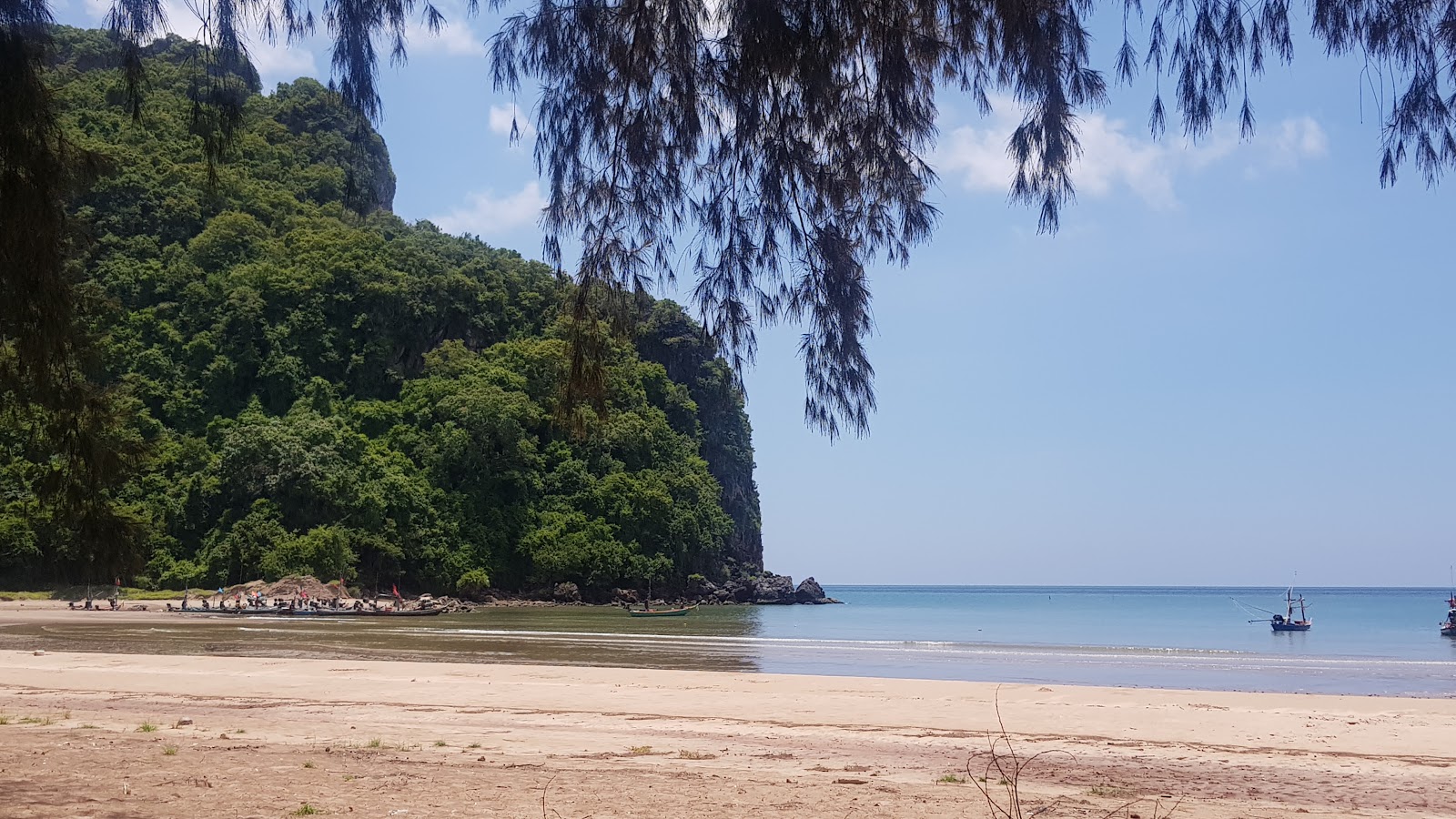 Bangburd Beach photo #8