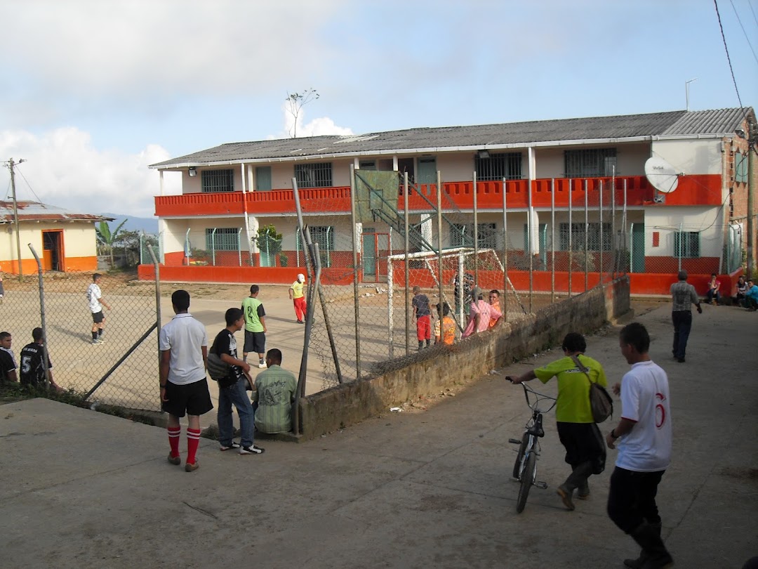 escuela las cruces