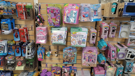 Shoe Store «DSW Designer Shoe Warehouse», reviews and photos, 276 New Britain Ave, Plainville, CT 06062, USA