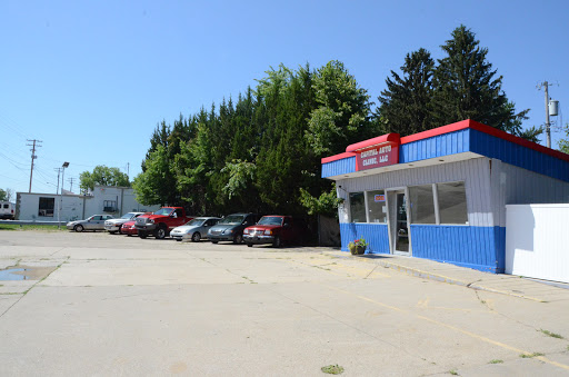 Used Car Dealer «Capital Auto Clinic», reviews and photos, 2412 Packers Ave, Madison, WI 53704, USA