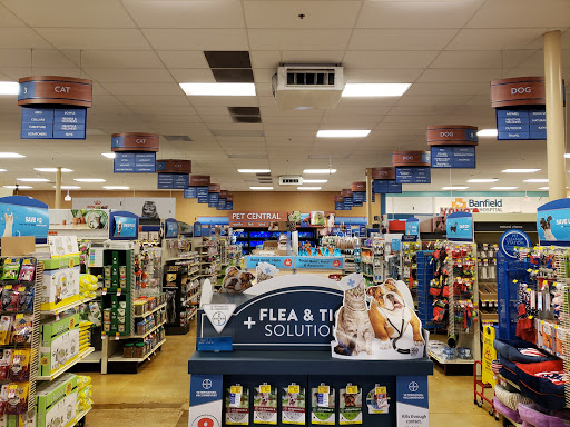 Pet Supply Store «PetSmart», reviews and photos, 6370 W Indiantown Rd, Jupiter, FL 33458, USA