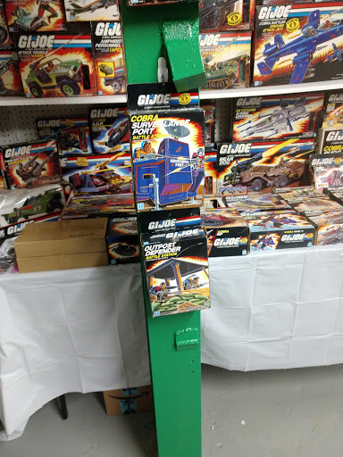 Antique Store «South Louisville Antique & Toy», reviews and photos, 4150 Blue Lick Rd # 8, Louisville, KY 40229, USA