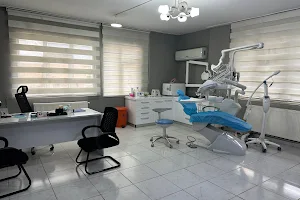 Sena Diş Kliniği - Diş Hekimi Hüseyin DOĞAN image