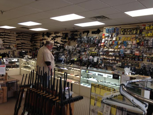 Gun Shop «Dakota Custom Guns», reviews and photos, 17400 Kenwood Trail, Lakeville, MN 55044, USA