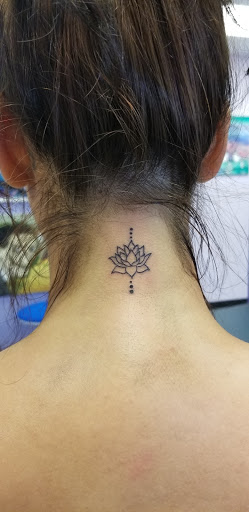 Explore tribal tattoo ideas for women, creative tattoo ideas in Johnson City, available at Feelgoodinkk