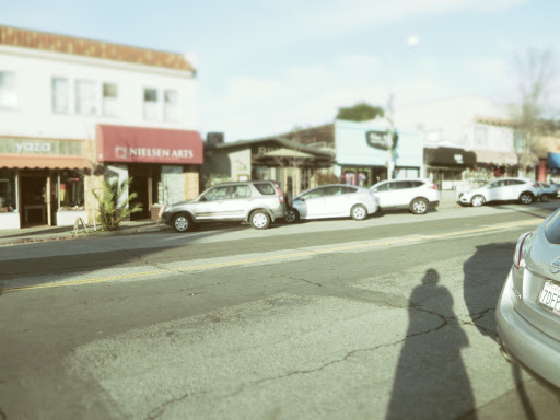 Picture Frame Shop «Nielsen Arts Gallery and Custom Framing», reviews and photos, 1537 Solano Ave, Berkeley, CA 94707, USA