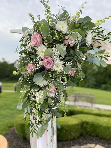 Florist «Swan Floral & Gift Shop», reviews and photos, 4311 Dixie Hwy, Erlanger, KY 41018, USA