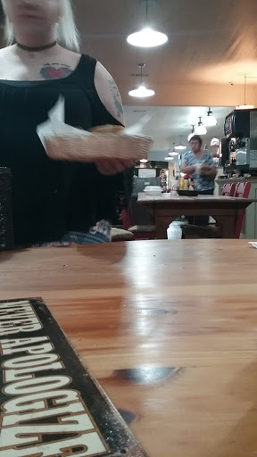 Grocery Store «Natural Bridge General Store», reviews and photos, 593 Wert Faulkner Hwy, Natural Bridge Station, VA 24579, USA